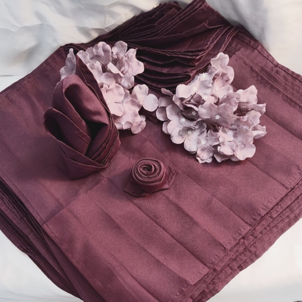 91 Plum 12x12 Cloth Napkins